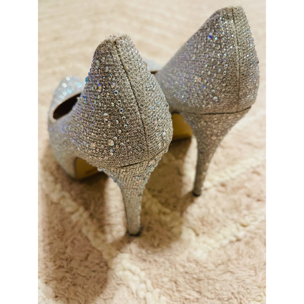 Formal heels